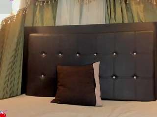 Brittany-williamsx live webcam show