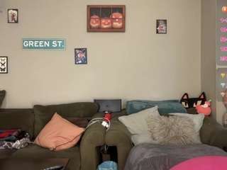 greenxxxqueen webcam