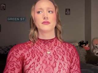 greenxxxqueen's CamSoda show and profile