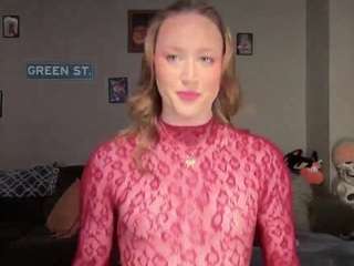 greenxxxqueen's CamSoda show and profile