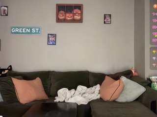 greenxxxqueen webcam
