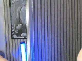 KarmaArms live webcam show
