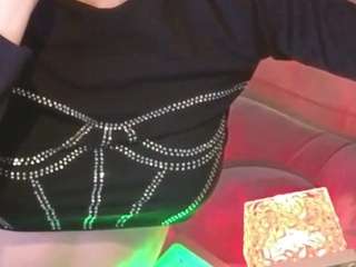 KarmaArms live cam preview