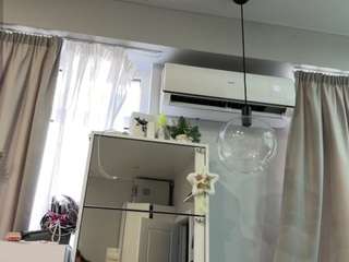 LonaLardin live cam preview