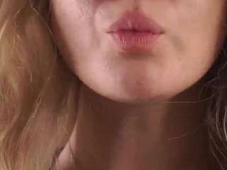 mechelleschirmer webcam