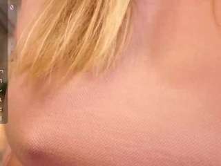 MechelleSchirmer live webcam on Soda Cams