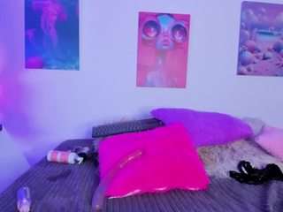 melody-keaton webcam