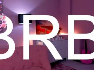 taticamamile's CamSoda show and profile