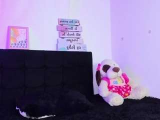 zafir-evans's CamSoda show and profile