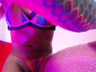 bloombbcx Live Webcam on CamSoda