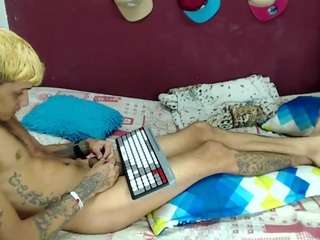 coupletabohott Live Webcam on CamSoda