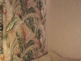 EstelleAshline live webcam show