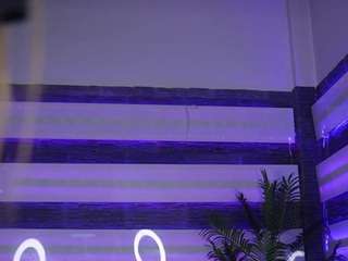 le modèle itsivylicious est en webcam porno dans un show sur le site camsoda, il possède les tags suivants: blowjob,feet,fingering,fingers,lovense,natural,pussy,sexy,teen (18+),toys,big tits,hd,petite