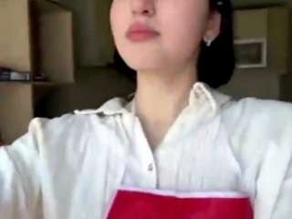 le modèle jaynugen est en webcam porno dans un show sur le site camsoda, il possède les tags suivants: amateur,solo show,no drinking,no smoking,orgasm,petite,pussy,shaved pussy,shower,small tits,smoking,spank,mature,spanking,squirt,striptease,tattoos,tease,teen 18,twerk