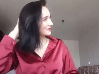 Live webcam model loretalouria on Soda Cams