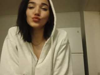 loretalouria Live Webcam on CamSoda