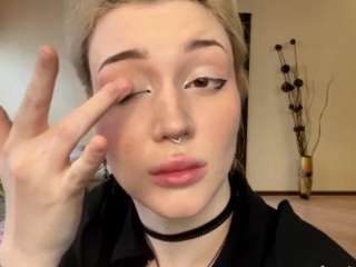 louvenianovellino live cam profile