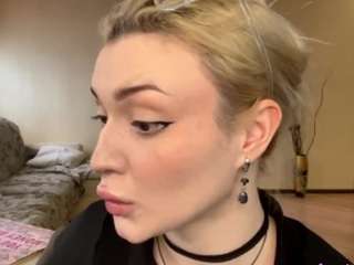 louvenianovellino live cam profile