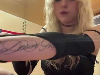 Live webcam model maragaretkampen on Soda Cams