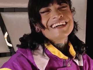 le modèle misakiseis01 est en webcam porno dans un show sur le site camsoda, il possède les tags suivants: anal toys,fetish,tattoos,smoking,small tits,orgasm,mistress,latina,german,gape,facial piercings,average,drinking,dirty talk,cumshot,colombia,brown hair,brown eyes,bondage,bdsm