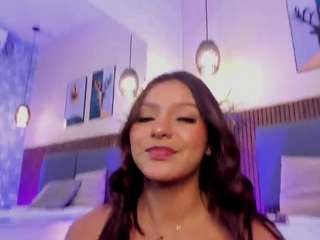 nicolleevanss webcam