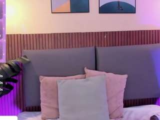 nicolleevanss webcam