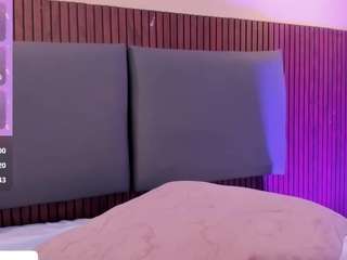 nicolleevanss webcam