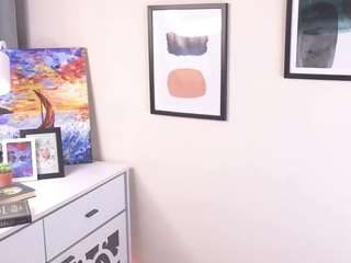 Live webcam model umi-dener on Soda Cams