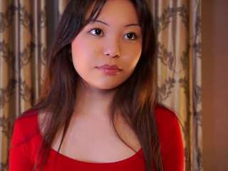 Live webcam model alicalaitinen on Soda Cams