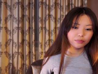 Live webcam model alicalaitinen on Soda Cams