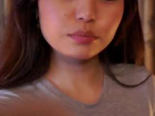 Live webcam model alicalaitinen on Soda Cams