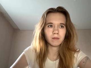 Questo modello è in diretta ora. beliawesterfield