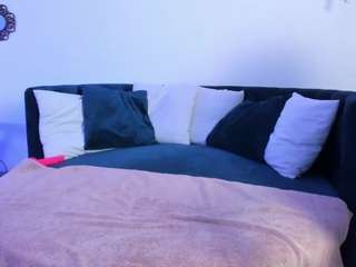 esmeraldacarrascal's CamSoda show and profile