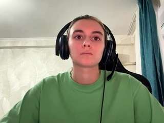 kelsienoggle Live Webcam on CamSoda