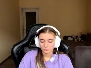 KelsieNoggle