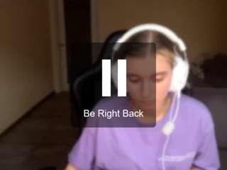 kelsienoggle
