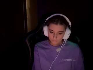 kelsienoggle