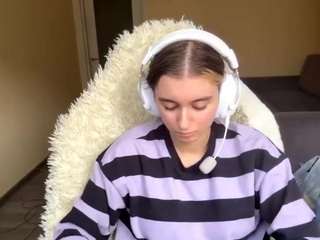 kelsienoggle