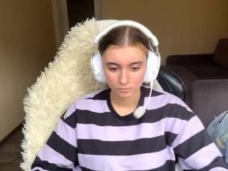 kelsienoggle