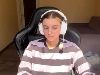 KelsieNoggle