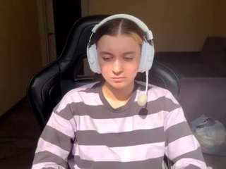 KelsieNoggle