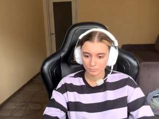 KelsieNoggle