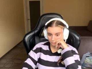 KelsieNoggle