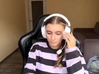 KelsieNoggle