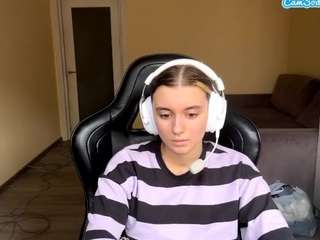 kelsienoggle
