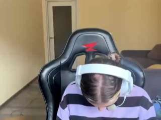 kelsienoggle