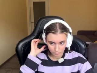 KelsieNoggle