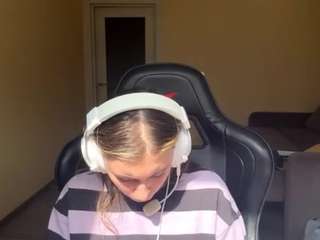 KelsieNoggle