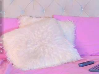 👄 CALL ME LOANA 👄