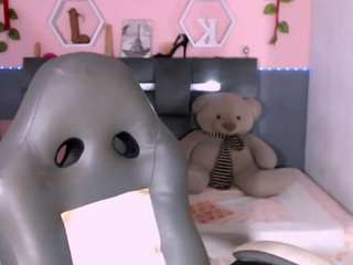 kataleyaxxxyello... Live Webcam on CamSoda